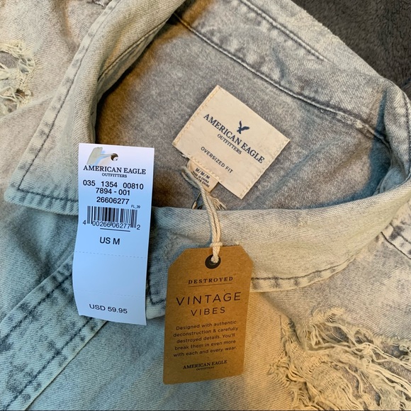 AEO Grey Distressed Denim/Jean Jacket - Picture 4 of 4